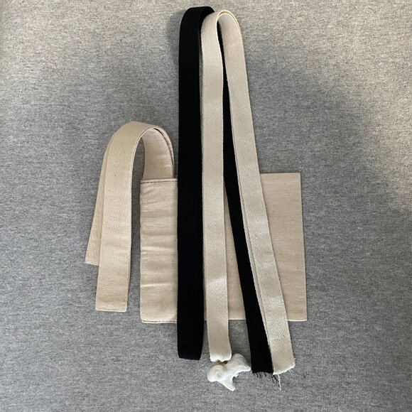 NWT Tsvite Teren [L Y U L I] Porcelain Sheep Pendant On A Cord - Picture 2 of 14